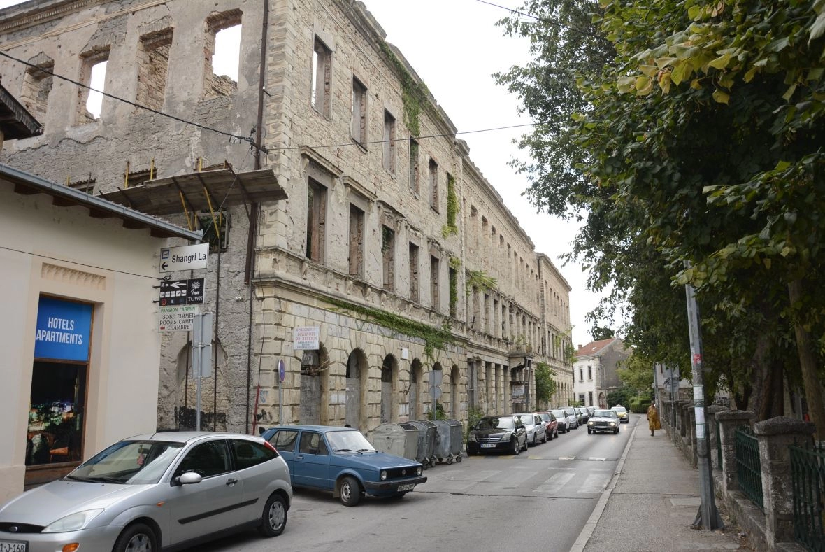 KAO DA JE JOŠ RAT Mostar grad s najviše ruševina